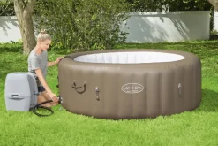 Brico Spa En Jacuzzi-Bestway Lay-Z-Spa 60017, 916 L, 6 Personen, Rond, Bubbelmassage / Airjet, Beige, Wit