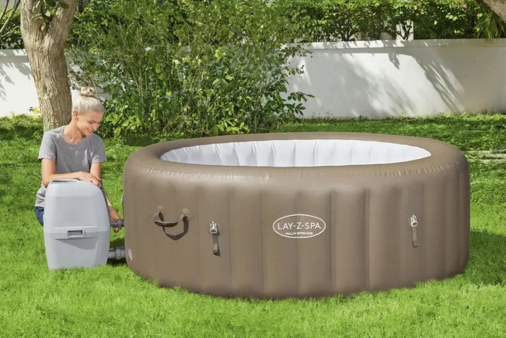 Brico Spa En Jacuzzi-Bestway Lay-Z-Spa 60017, 916 L, 6 Personen, Rond, Bubbelmassage / Airjet, Beige, Wit