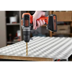 Black + Decker Schroef,-Klopboormachine 18V ( 2 Accu'S)|Brico Best