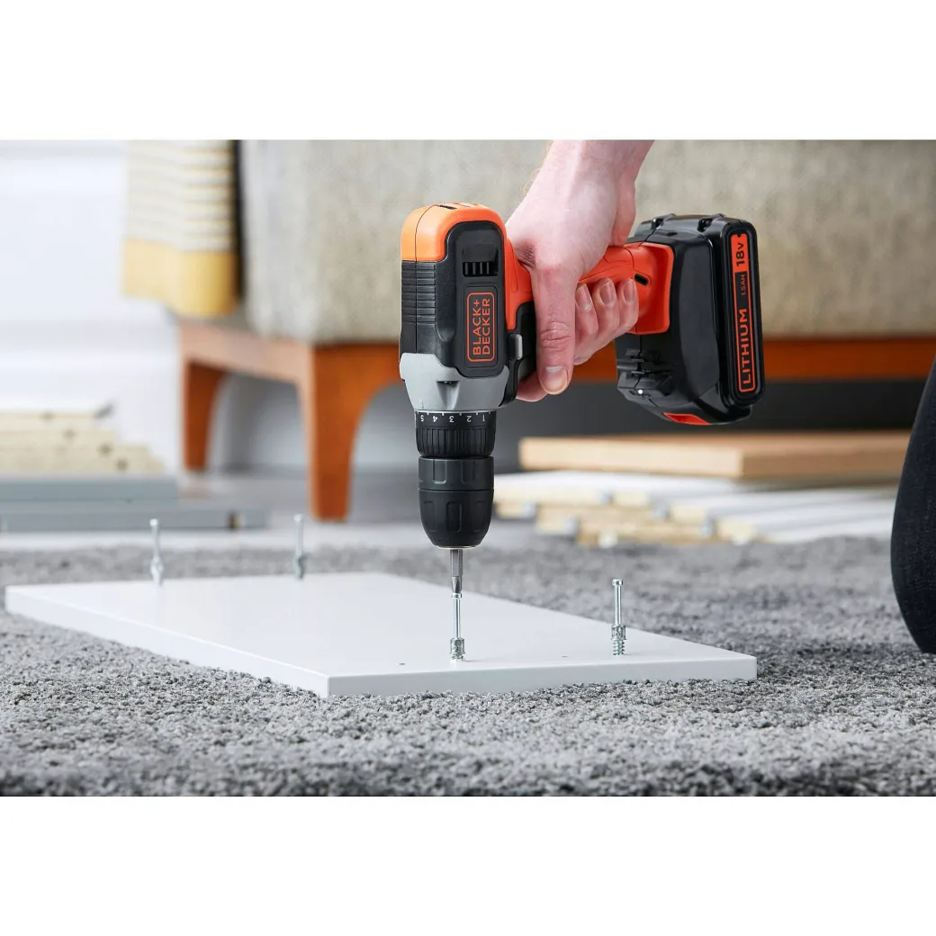 Black+Decker Accuboormachine Bcd001C2-Qw 18V (2 Accu'S)|Brico Clearance