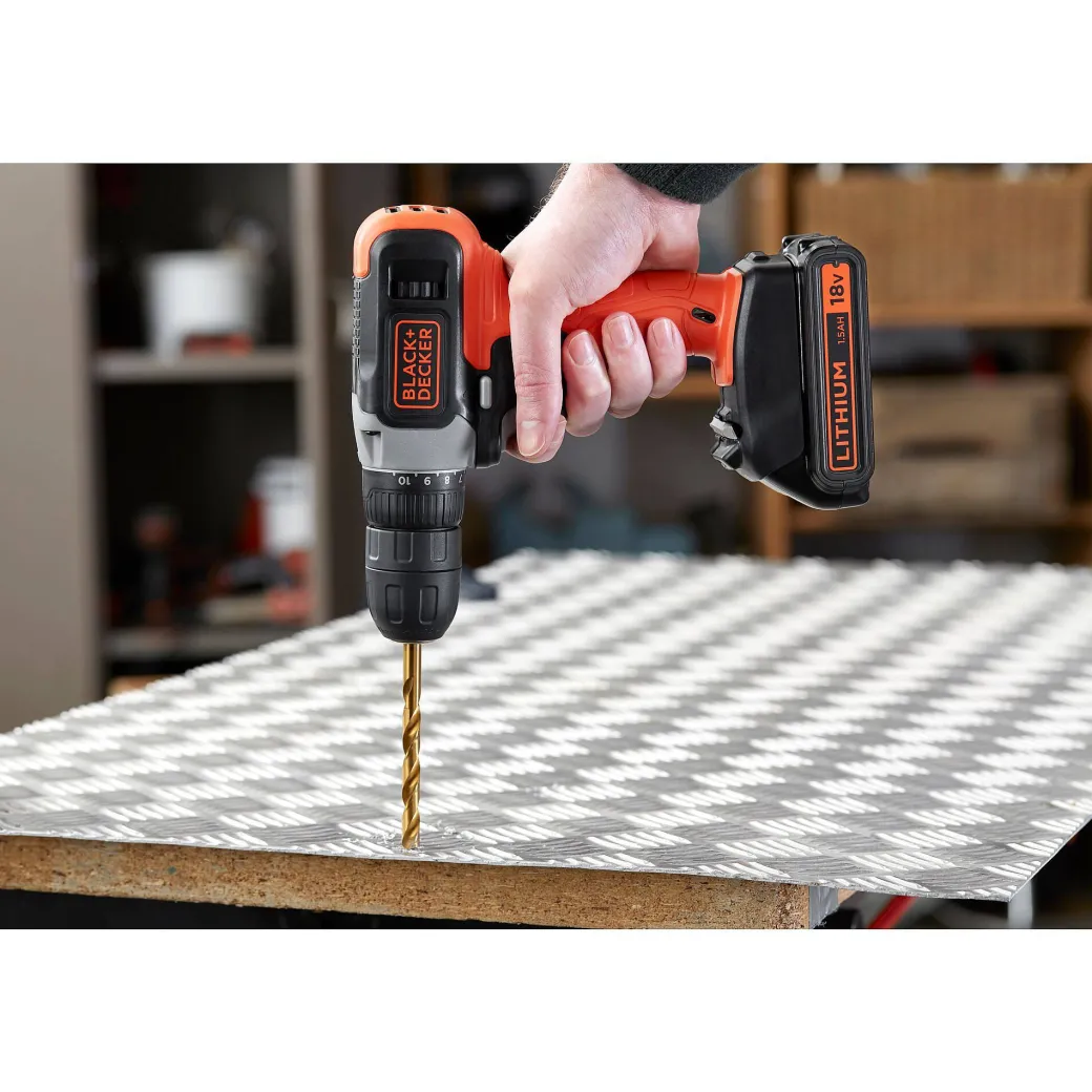 Black+Decker Accuboormachine Bcd001C2-Qw 18V (2 Accu'S)|Brico Clearance