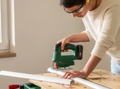 Bosch Accuboormachine Met Klopfunctie + Decoupeerzaag Toolkit 18V (2 Accu'S)|Brico Discount
