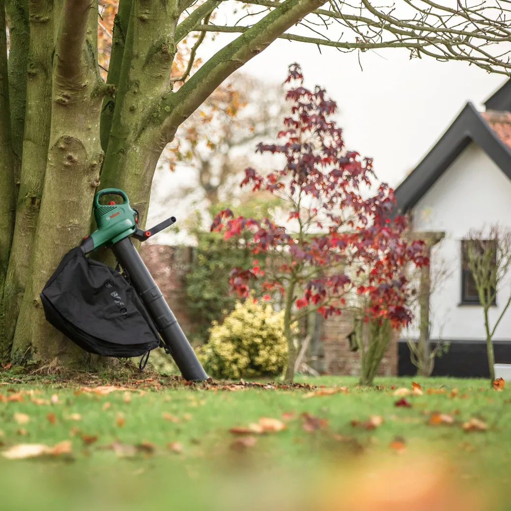 Bosch Bladblazer En Bladruimer Universalgardentidy 3000|Brico Hot