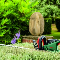 Bosch Heggenschaar Universalhedgecut 50|Brico New