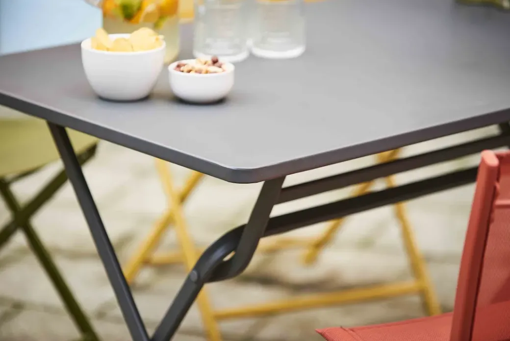 Brico Tuintafels-Central Park Bistrotafel Stacy Antraciet Staal 110X70Cm