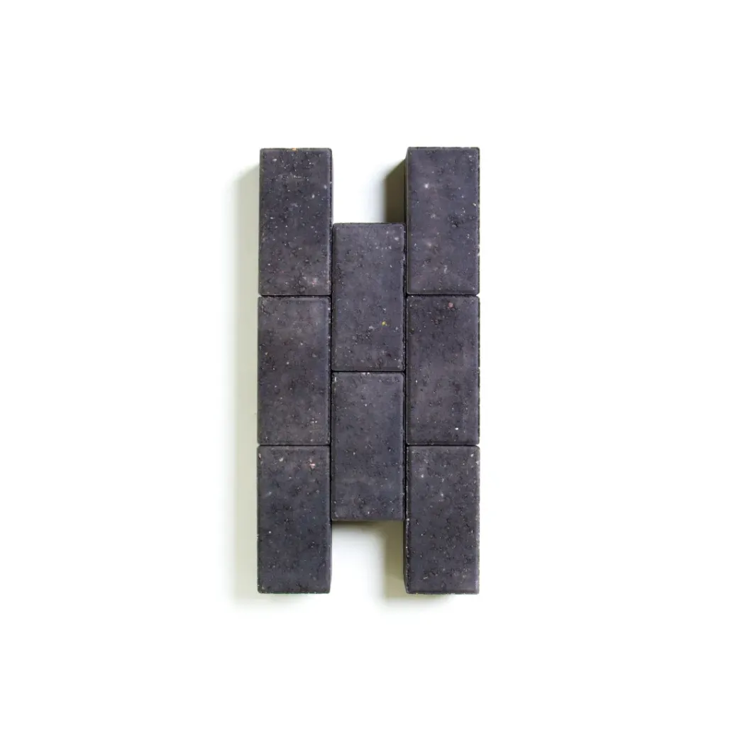 Brico Betontegels-Coeck Betonkeien Zwart 22X11X7Cm Velling 3,5/5,5 Benor