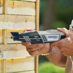 Dremel Multigereedschap 8220Ja + 5 Accessoires|Brico