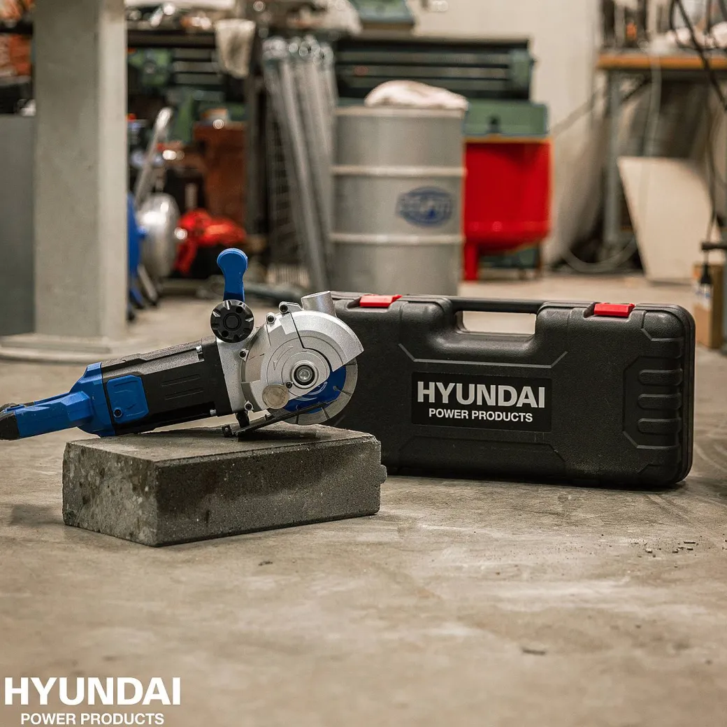 Hyundai Muurfrees 2400W|Brico Sale