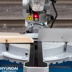 Hyundai Verstek- En Afkortzaag + Accessoires Radiaal 1500W|Brico Online