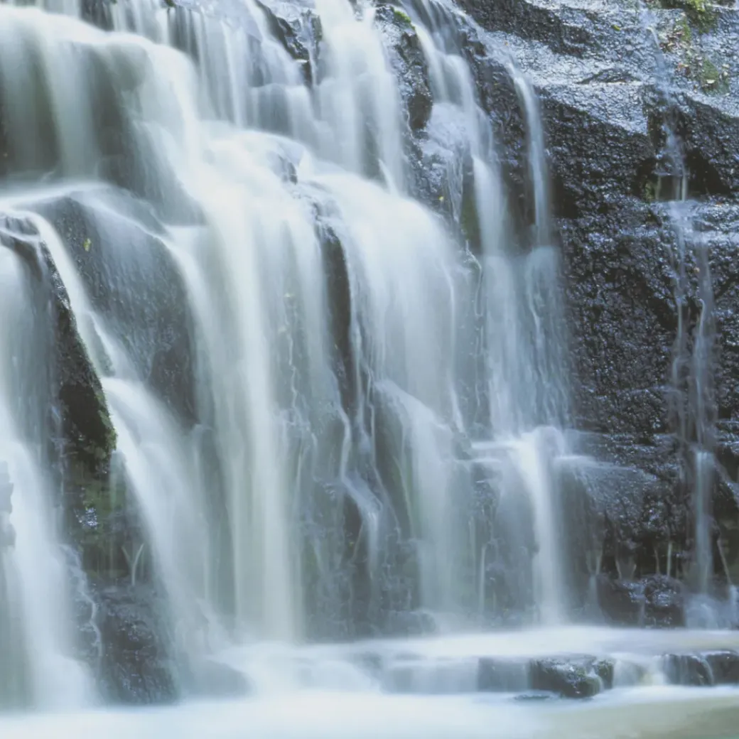 Brico Fotobehang-Komar Fotobehang Pura Kaunui Falls
