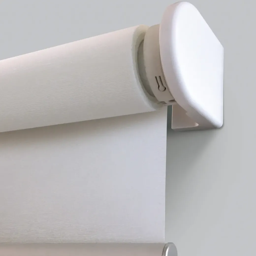 Brico Isolerende Raamdecoratie-Madeco 1898 E-Roll Gemotoriseerd Screen Rolgordijn Grijs 100X250Cm