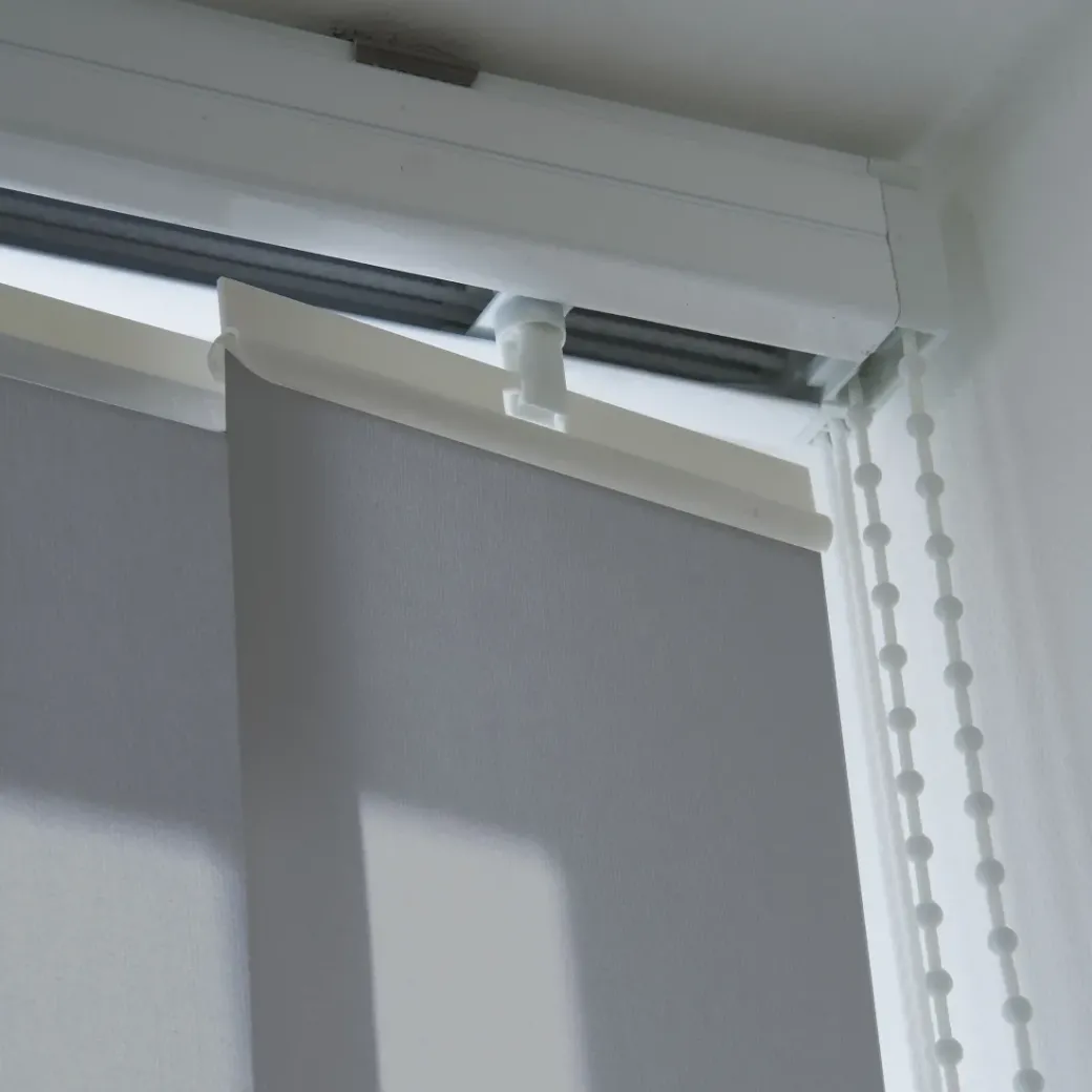 Brico Lamellen-Madeco 4196 Verticale Lamellen Compleet 127Mm Lichtdoorlatend Grijs 150X260Cm
