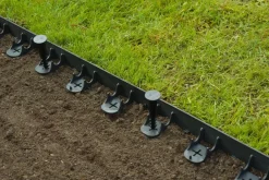 Brico Opsluitbanden & Boordstenen-Nature Grasranden Pp/Pe Zwart 100X4,5Cm 4 Stuks