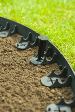 Brico Opsluitbanden & Boordstenen-Nature Grasranden Pp/Pe Zwart 100X4,5Cm 4 Stuks