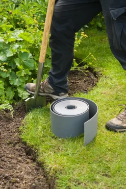 Brico Opsluitbanden & Boordstenen-Nature Tuinborder Pe Grijs 3Mm - 10X0,15M