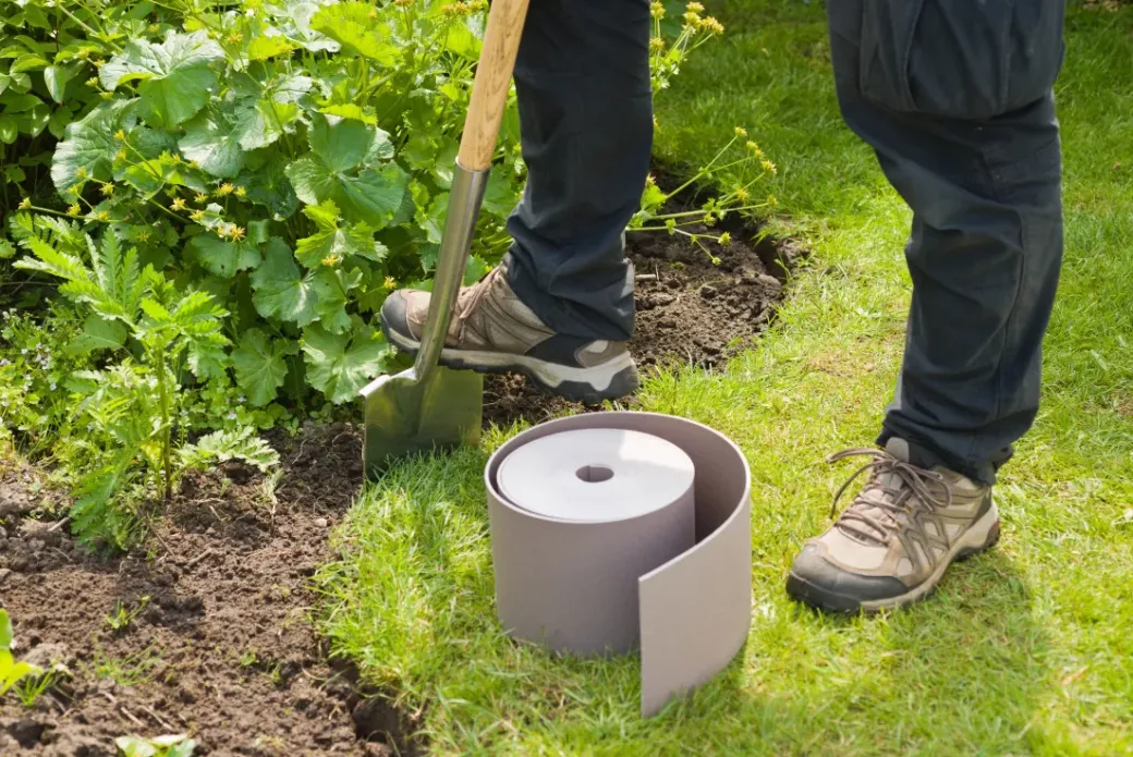 Brico Opsluitbanden & Boordstenen-Nature Tuinborder Pe Taupe 3Mm - H15Cmx10M