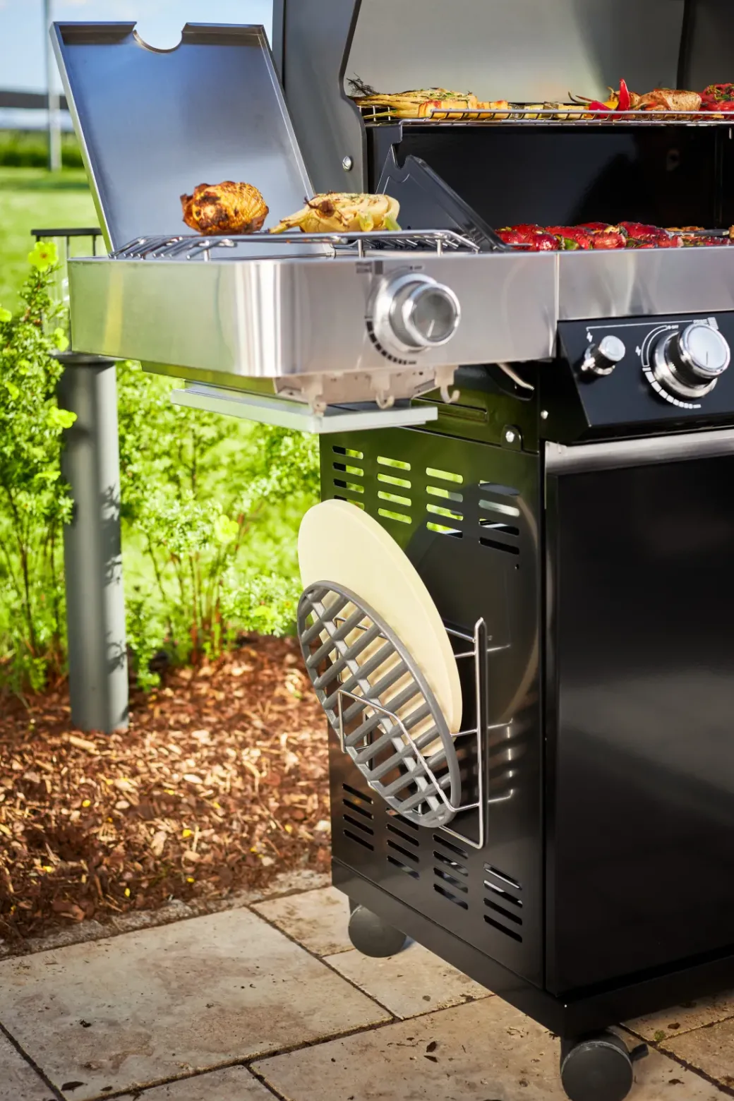 Brico Gasbarbecue-Rosle Gasbarbecue Videro G2-S Vario 30Mbar 83,5X57,5X65,5Cm