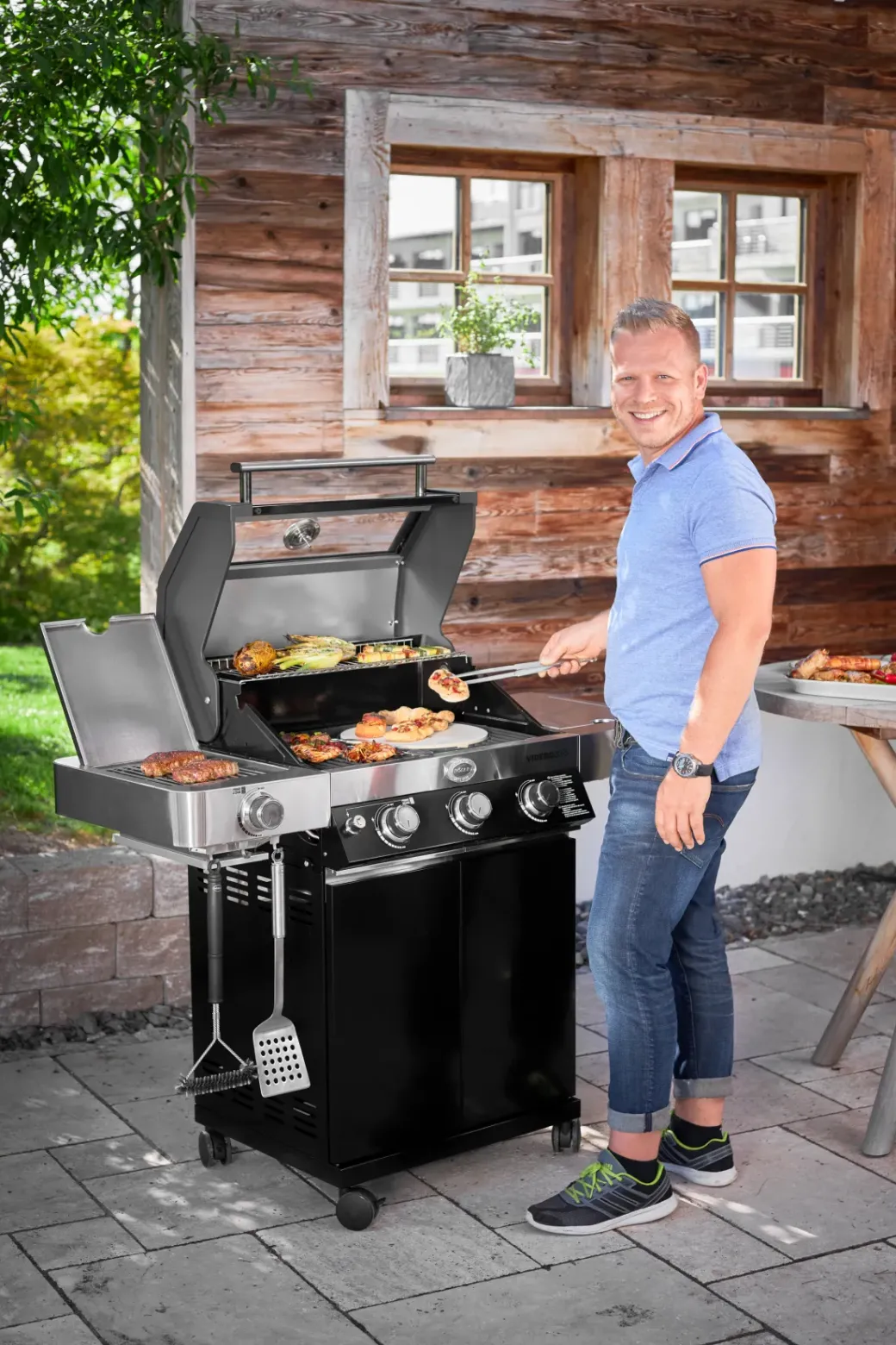 Brico Gasbarbecue-Rosle Gasbarbecue Videro G3-S Vario 30Mbar 70,5X65,5X65,5Cm