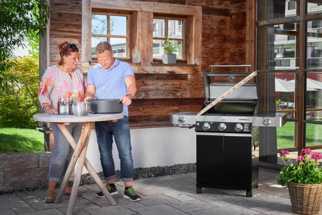 Brico Gasbarbecue-Rosle Gasbarbecue Videro G3-S Vario 30Mbar 70,5X65,5X65,5Cm