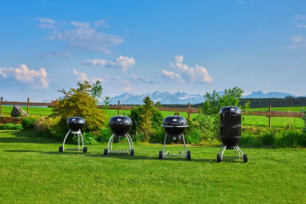 Brico Houtskool Barbecue-Rosle Houtskoolbarbecue Smoker F50-S No.1 69X38X136Cm