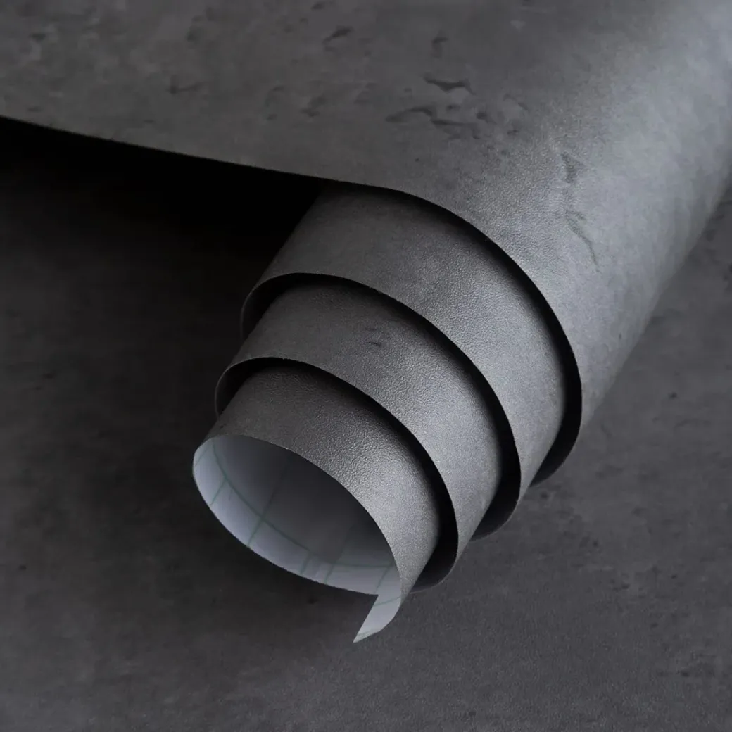 Brico Vinylbehang-Zelfklevend Behang - Vinyl - Betonlook - Antraciet - Donker Grijs - Cemento Scuro - 122Cmx10M